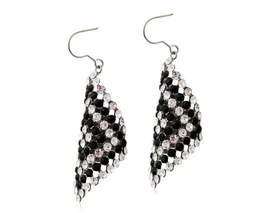 18K Gold Plated Alloy Crystal Chandelier Earrings - White Gold 4 18K Gold Plated Alloy Crystal Chandelier Earrings - White Gold - Image 2